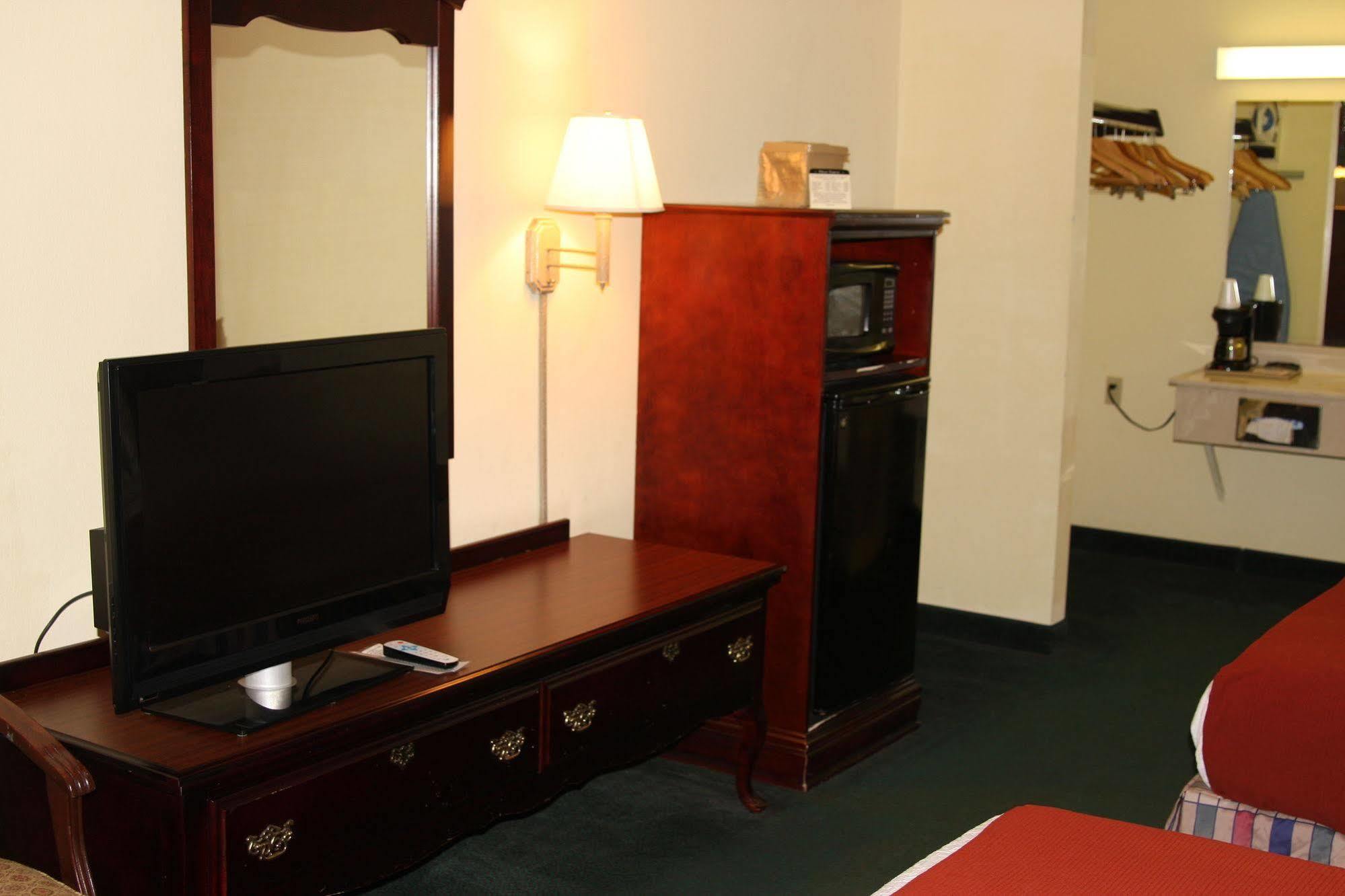 Best Inn Booneville Exterior foto